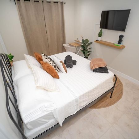 Luxury Miami Vacation! Next To Wynwood & Design District Apartment Exterior photo