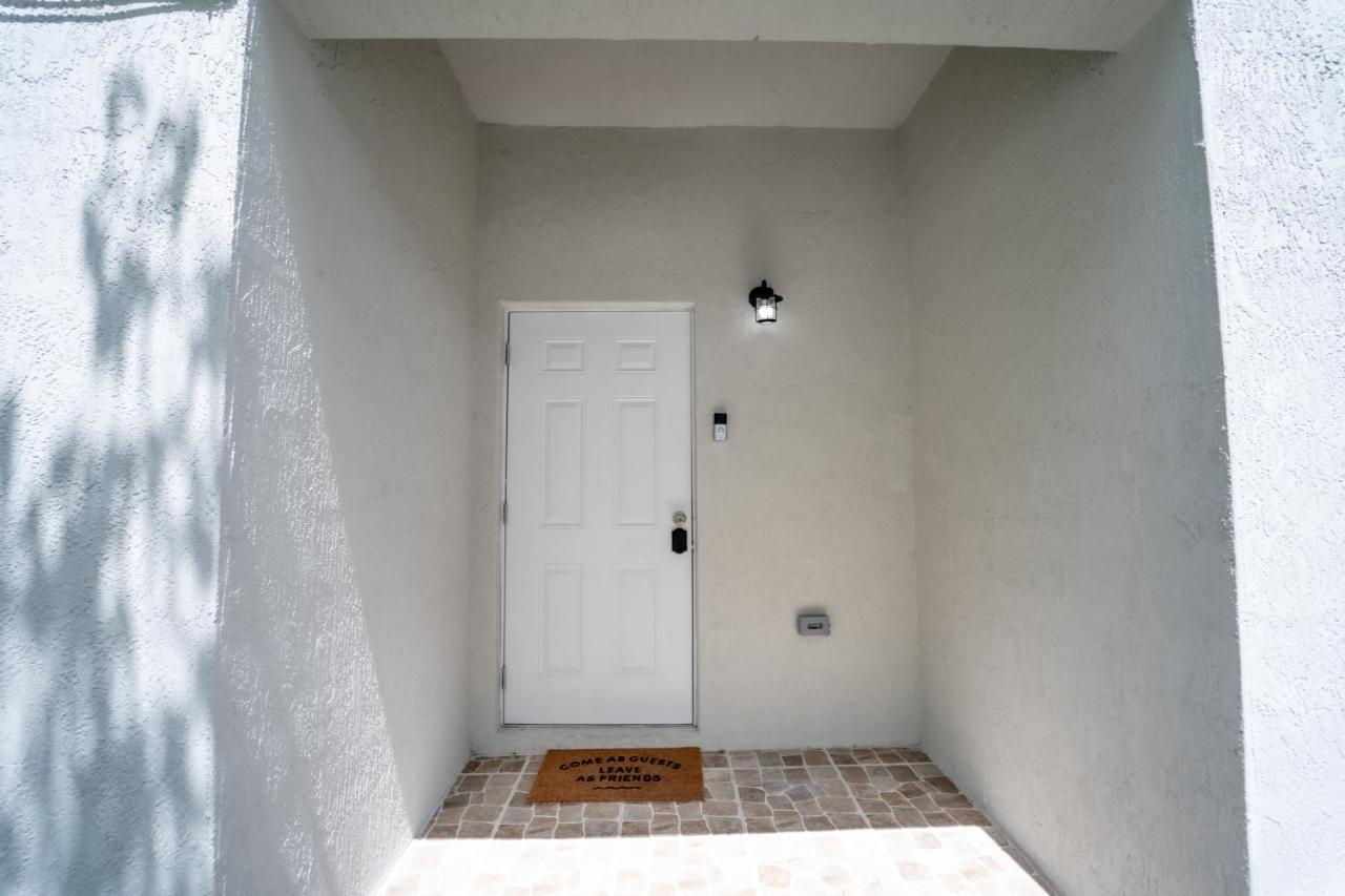 Luxury Miami Vacation! Next To Wynwood & Design District Apartment Exterior photo